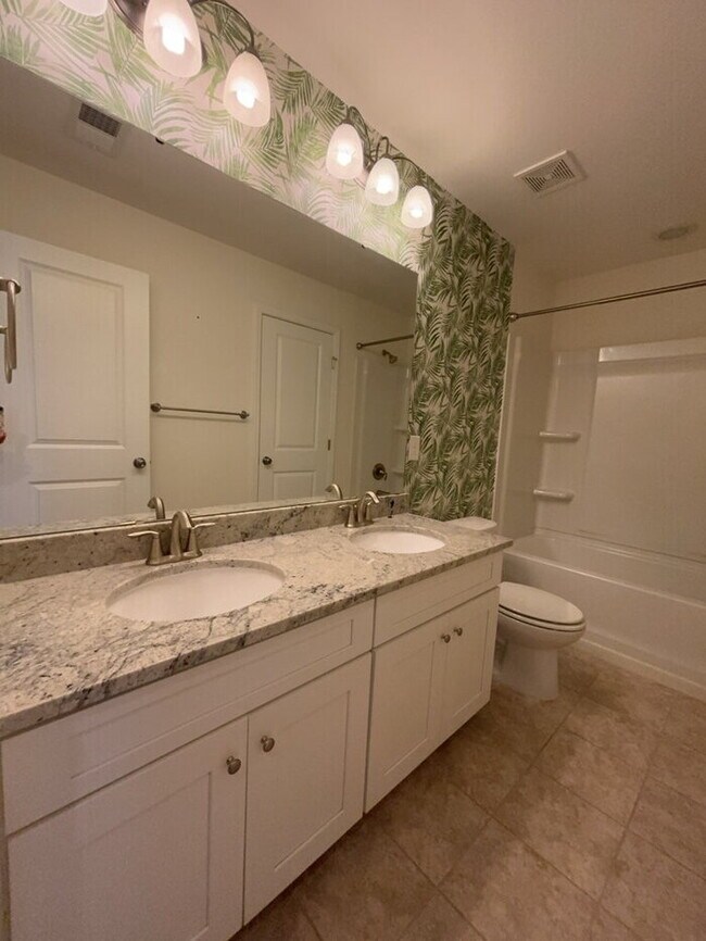 Building Photo - 292 Calm Water Way