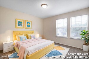 Building Photo - 827 Clover Creek