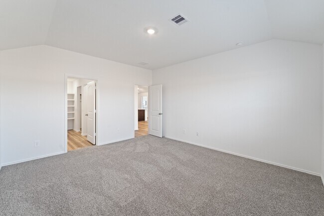 Building Photo - 1011 Vilana Rdg Ln