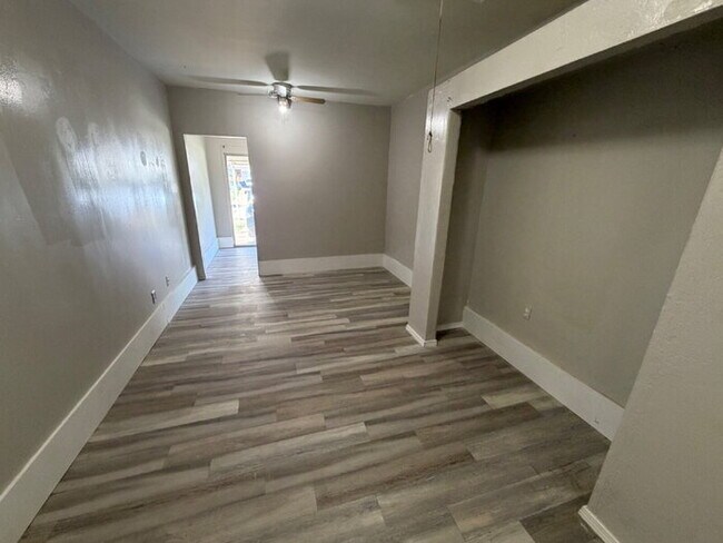 Building Photo - 3 Bed, 2 Bath in Del City