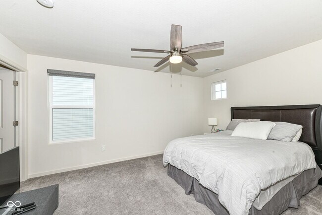 Building Photo - 7101 Oak Trce Ln