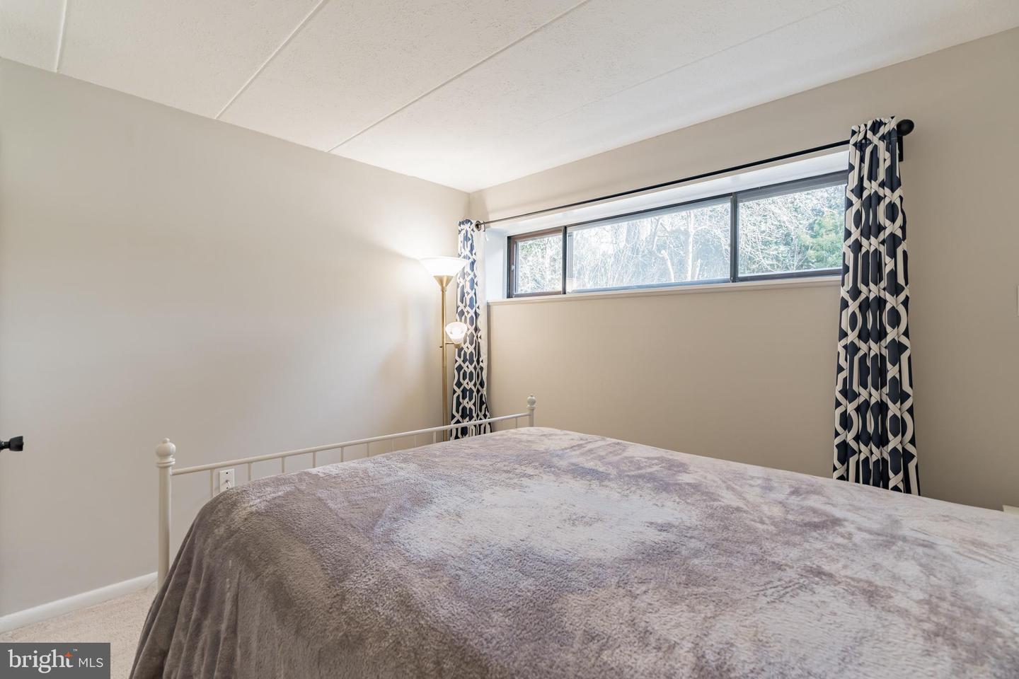 Building Photo - 130 Roberts Ln