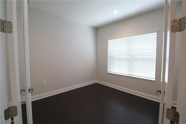 Building Photo - 7020 Mistral Wy