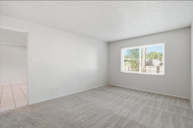 Building Photo - 3700 S Osprey Ave