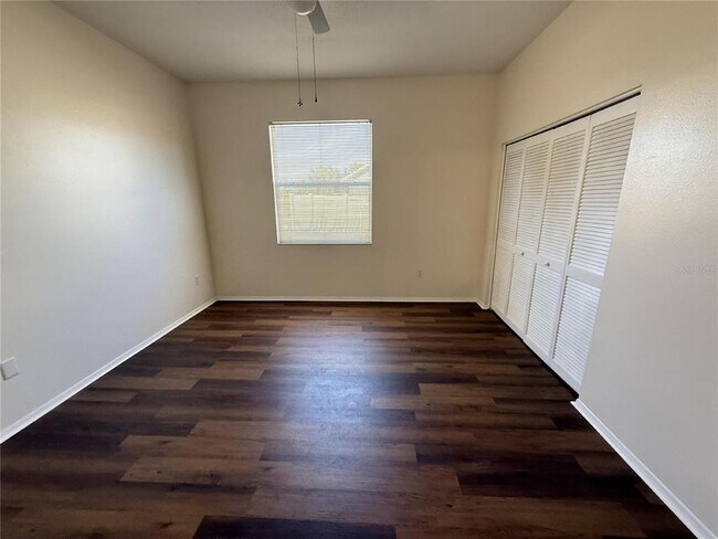 Building Photo - 12653 Longcrest Dr