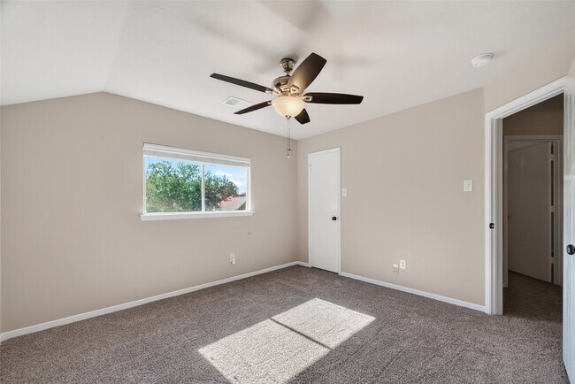 Building Photo - 5118 Cherry Blossom Dr