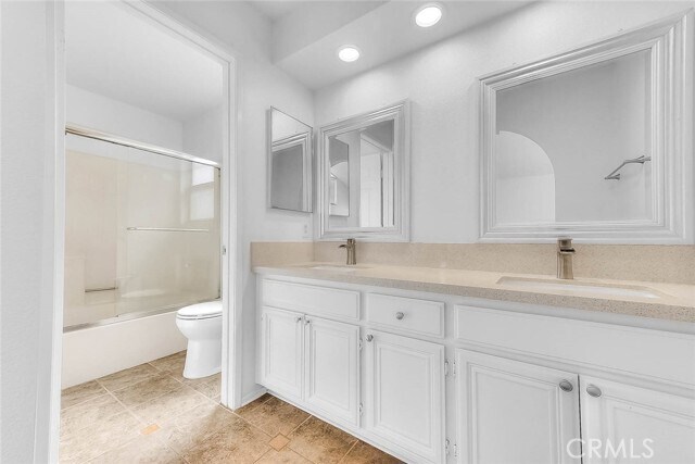 Building Photo - 3640 Honeyglen Way
