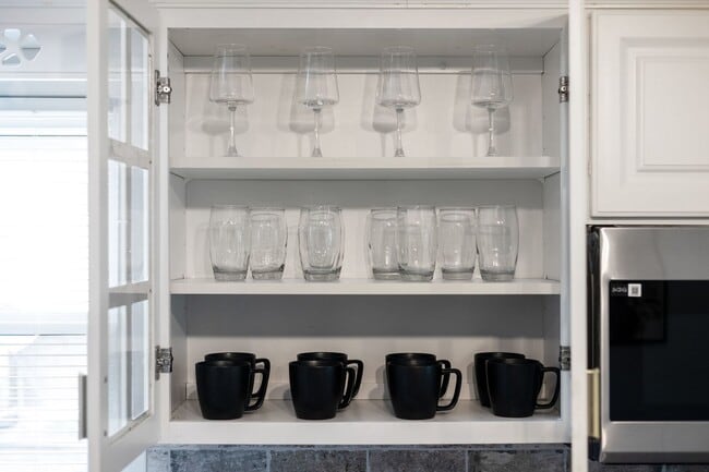 Building Photo - 12548 S Major Ave