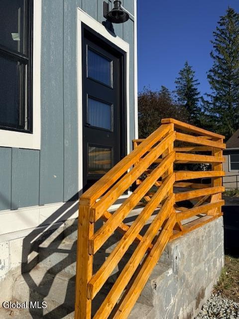 Building Photo - 761 Pawling Ave
