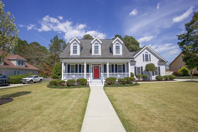 Building Photo - "Spacious and Inviting 2620 sq. ft. Home i...