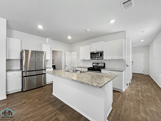 Building Photo - 4051 Basil Mdw