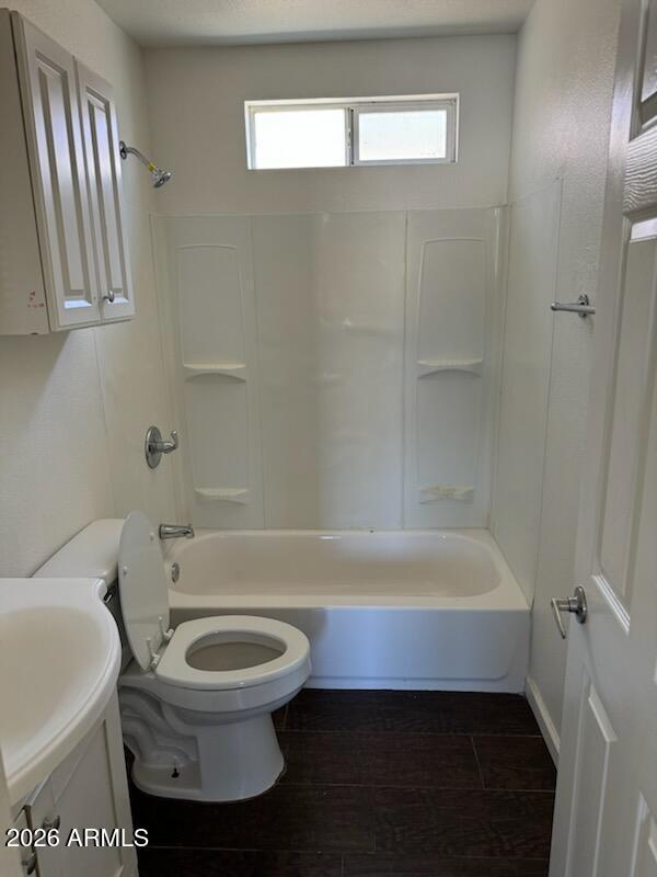 Building Photo - 1319 W Vogel Ave