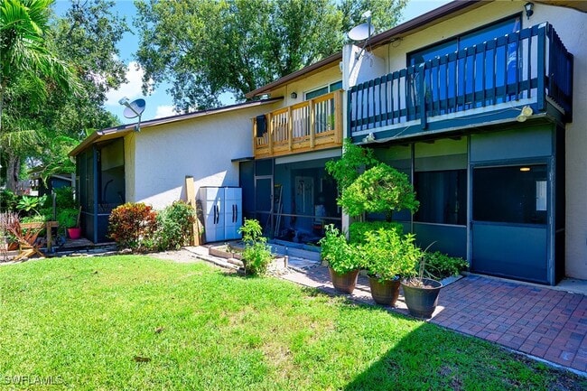 Building Photo - 26650 Southern Pines Dr