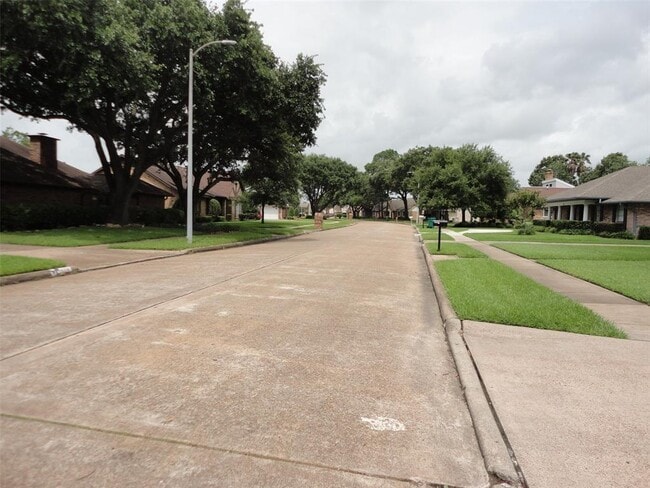 Building Photo - 4323 Colombia Dr