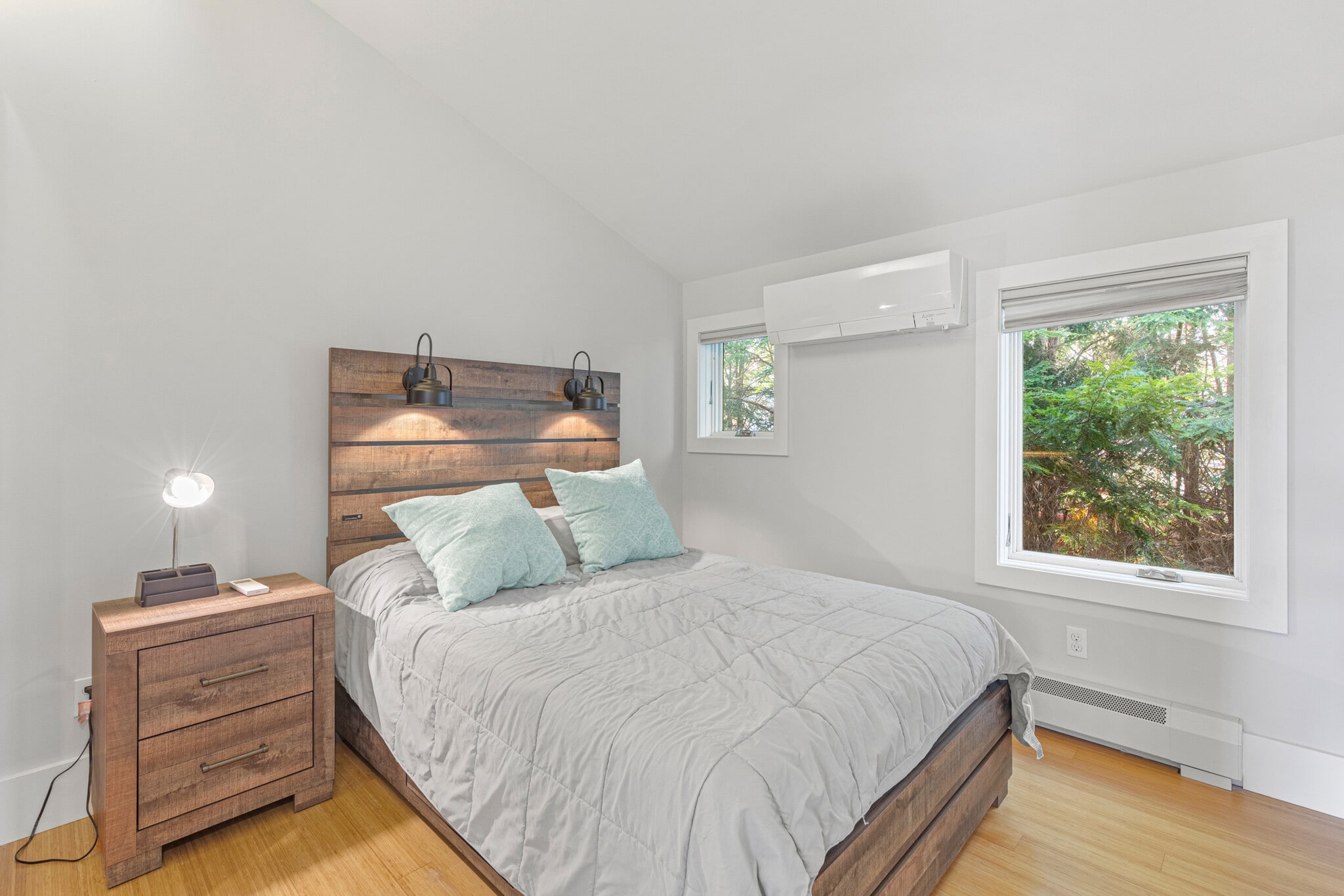 Building Photo - 18 Rosedale St