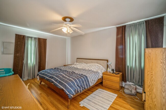 Building Photo - 110 Plum Tree Rd