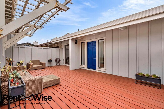 Building Photo - 14 Marlin Cove