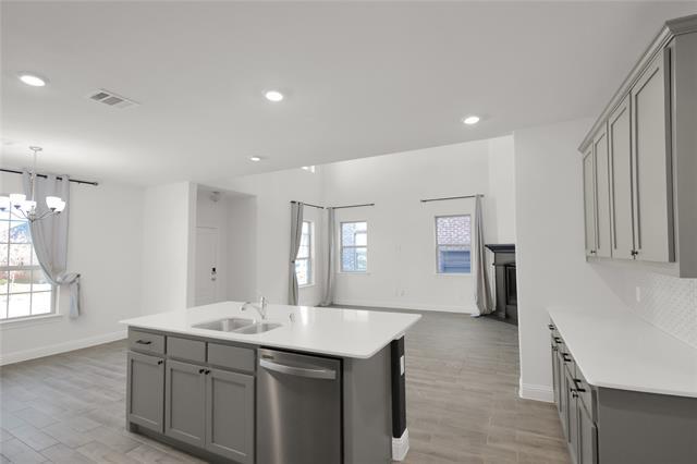 Building Photo - 7036 Windmill St