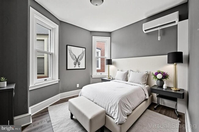 Building Photo - 1618 S 56th St