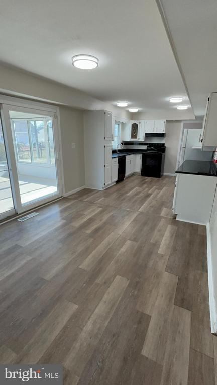 Building Photo - 22 Mayapple Ln