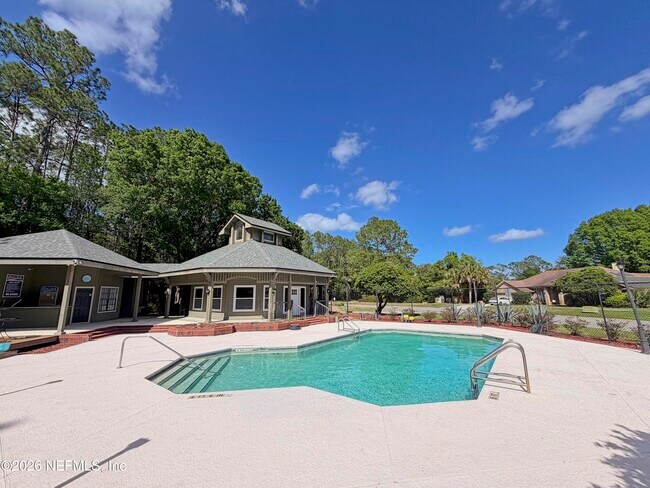 Building Photo - 10753 Long Cove Ct