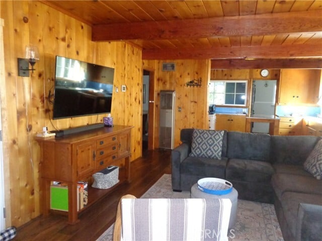 Building Photo - 210 Wylerhorn Dr