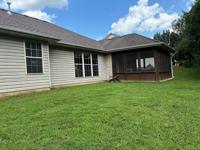 Building Photo - 400 Sea Eagle Dr