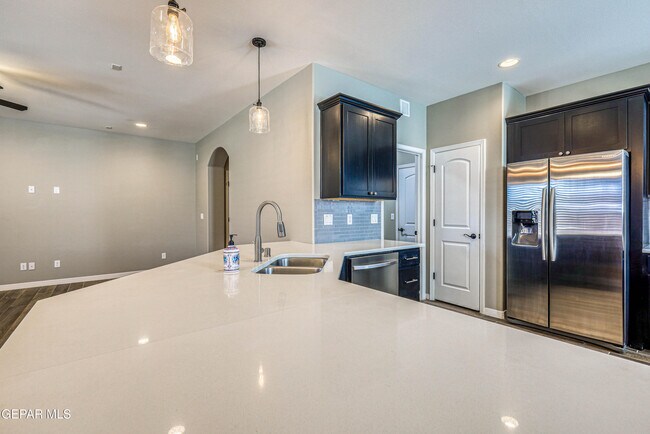 Building Photo - 12315 Houghton Springs Dr