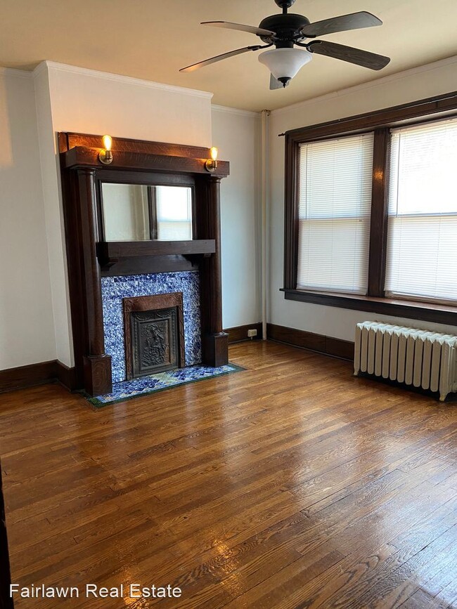 Building Photo - 501 N Randolph St