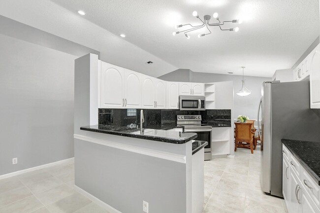 Building Photo - 9629 Cherry Blossom Ct