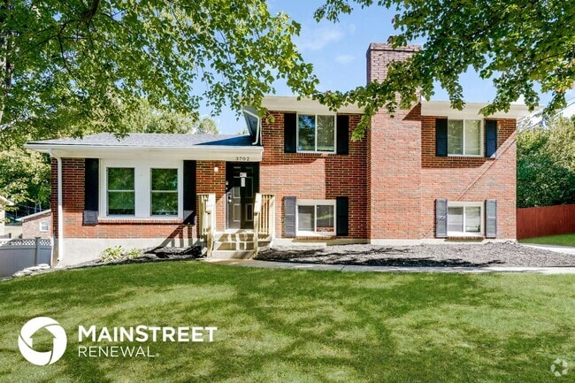 Building Photo - 3702 Iron Horse Way