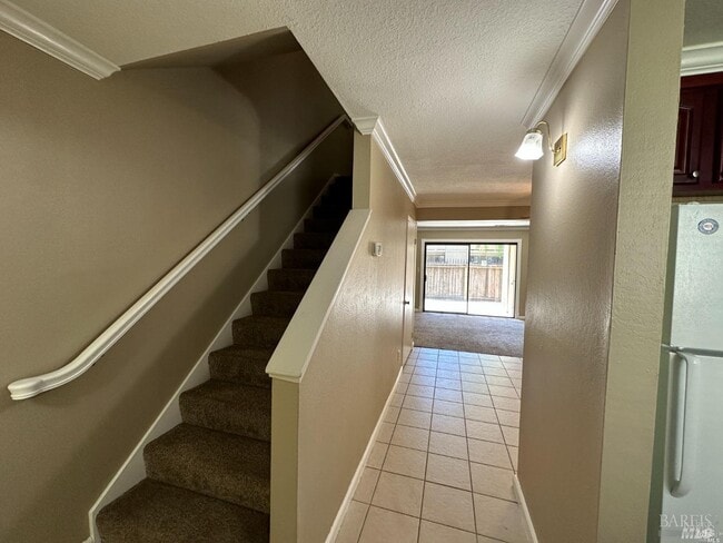 Building Photo - 2161 Northwood Cir