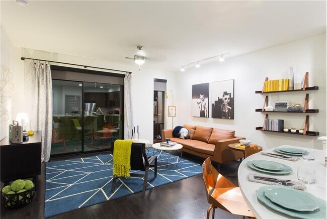 Building Photo - 1102 S Lamar Blvd