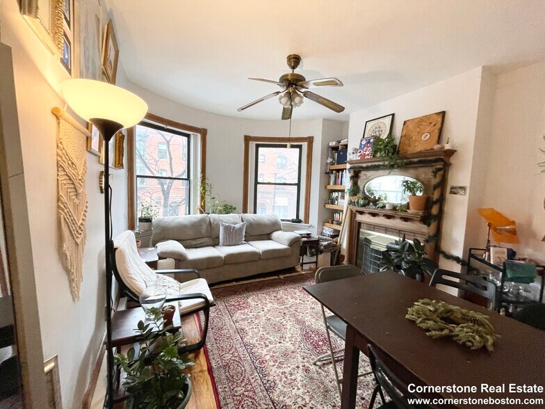 Building Photo - 616 Columbus Ave