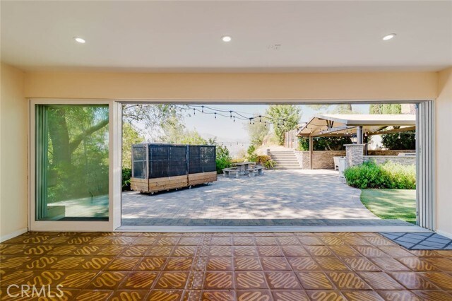 Building Photo - 7305 Verdugo Crestline Dr