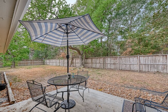Building Photo - 3903 Hermitage Hollow Ln