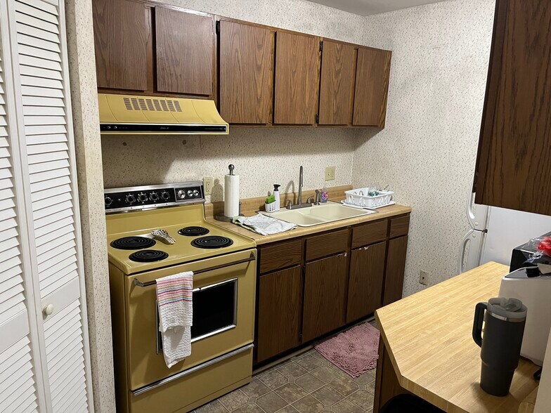 Building Photo - 525 Richland Ave