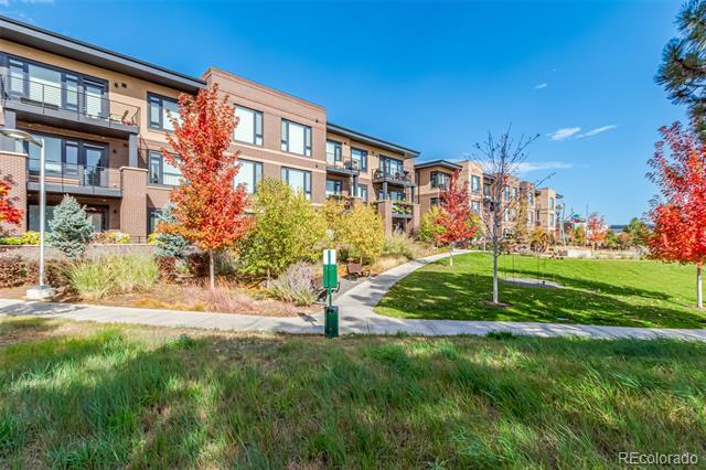 Building Photo - 6618 E Lowry Blvd