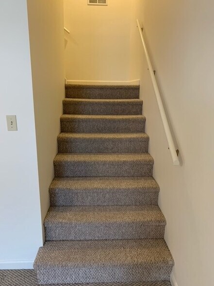 Staircase to 2nd floor - 5 Mruck St