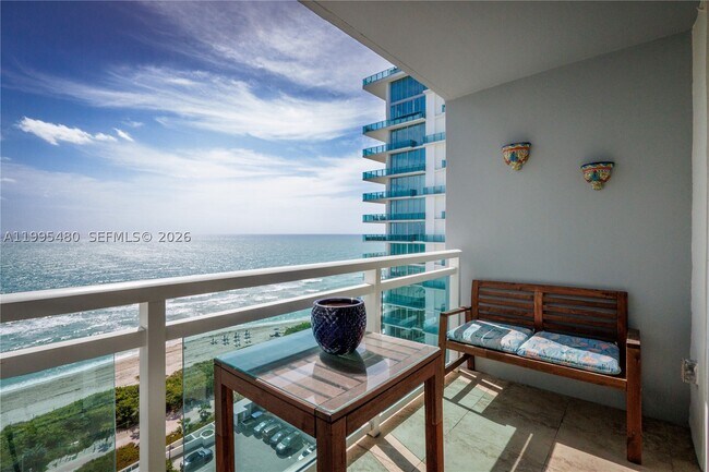 Building Photo - 6917 Collins Ave