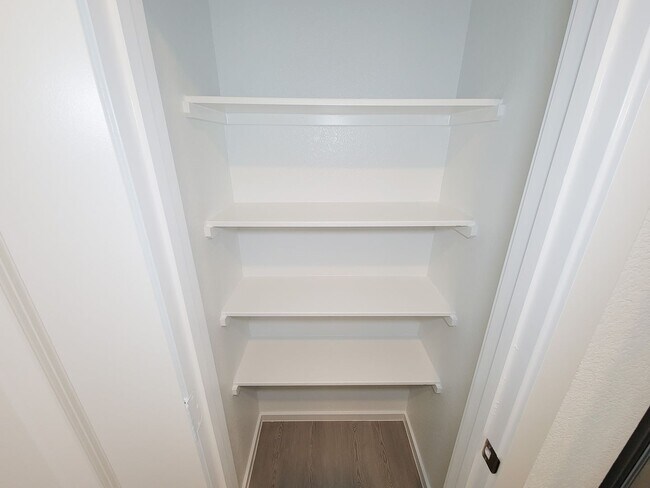 Building Photo - Be the first to live in this beautiful brand-new home featuring 4 spacious bedrooms, 2.5 bathroom...