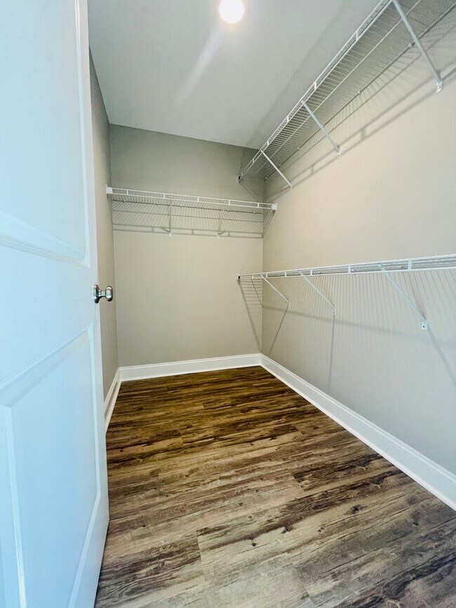 Building Photo - 1 year New 3bd / 2ba w/ high end finishes, right in the heart of Conway!!