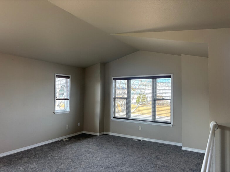 Building Photo - 356 Best Place Rd