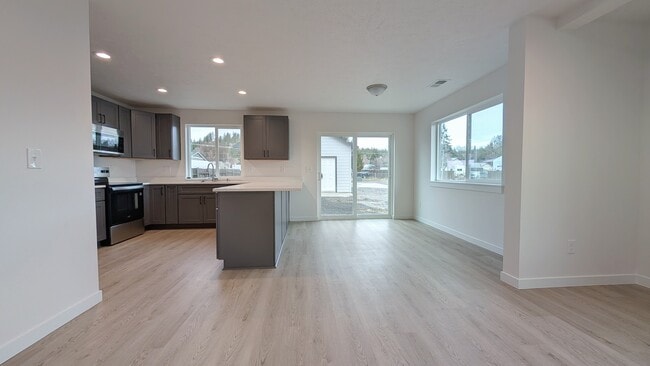 Building Photo - 4307 N Torrez Ln