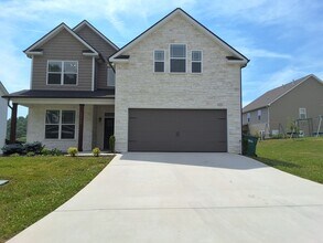 Building Photo - West Knoxville 37932 - 4 bedroom, 2 bath home in desirable Hardin Valley area. - Contact Sharon A...