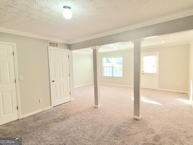 Building Photo - 4010 Browne Ct