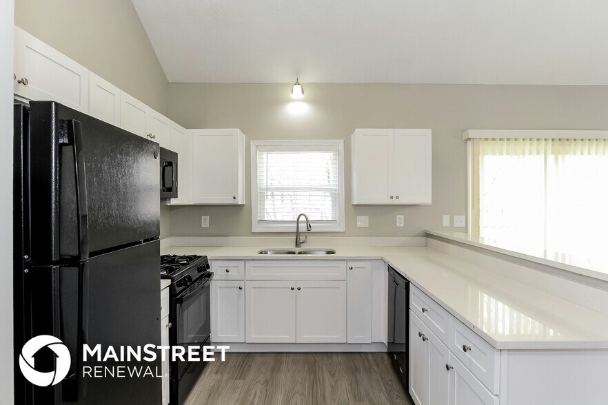 Building Photo - 721 Stonebridge Park Cir