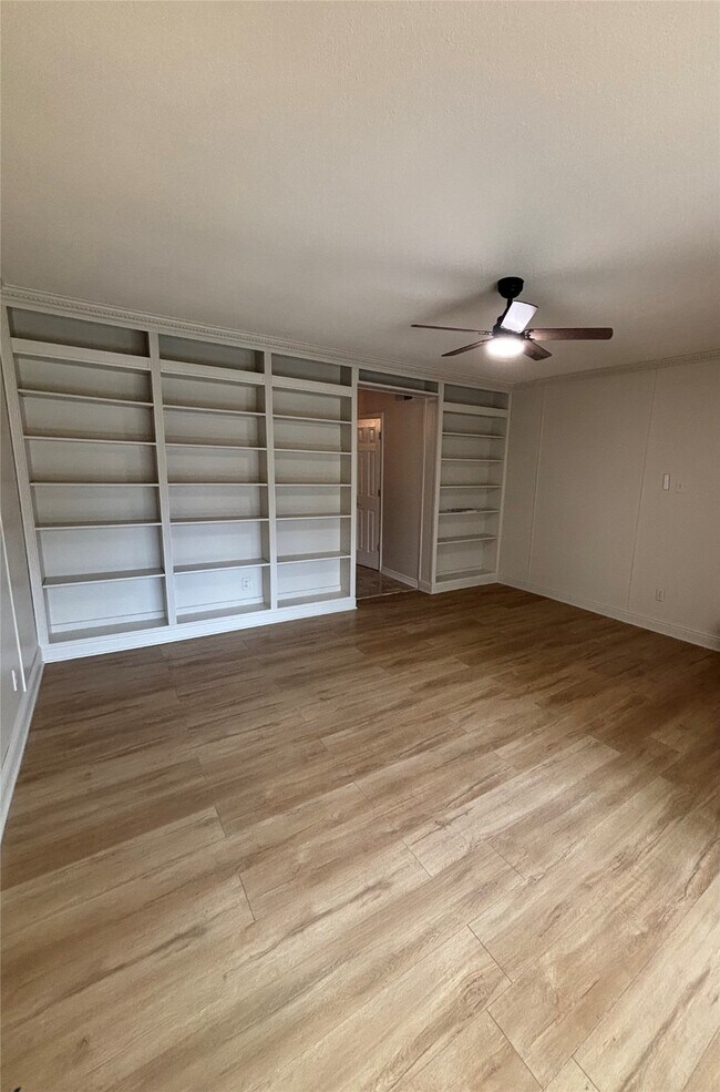 Building Photo - 14515 Wunderlich Dr