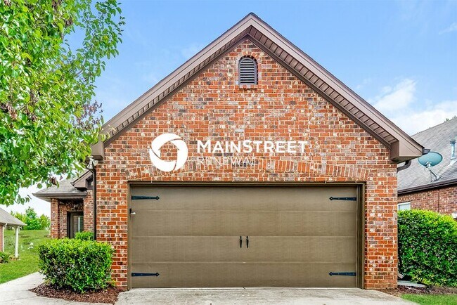 Primary Photo - 3 Bedroom Pet-Friendly Home in Leeds, AL w...