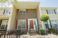 Building Photo - 971 Surry Ln